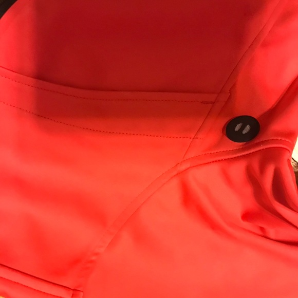 Brand new Black mountain isolated jacket size S - Picture 5 of 7